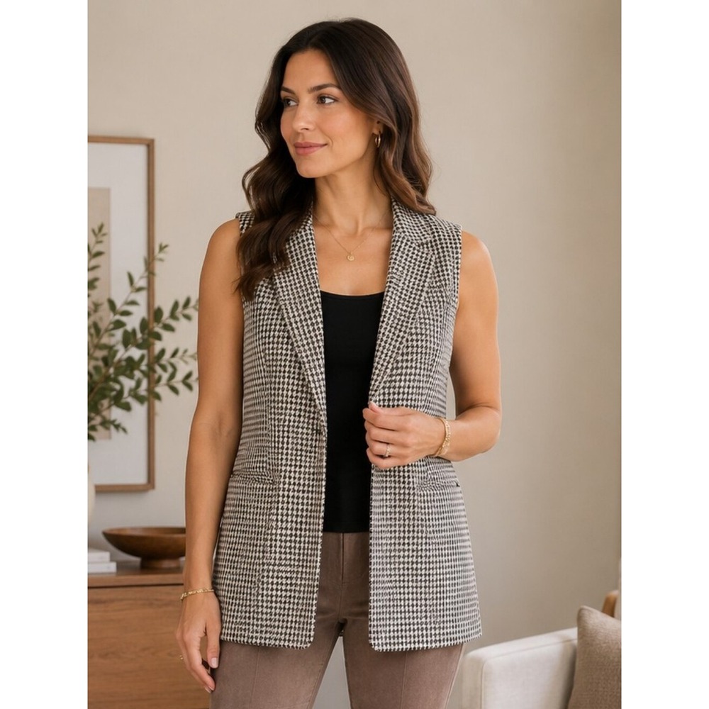 Suzy Shier Black, White & Beige Houndstooth Sleeveless Blazer Vest